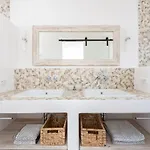 Villa Glaros