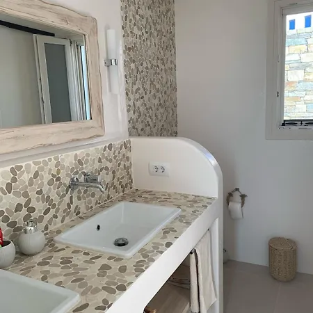 Glaros Villa *